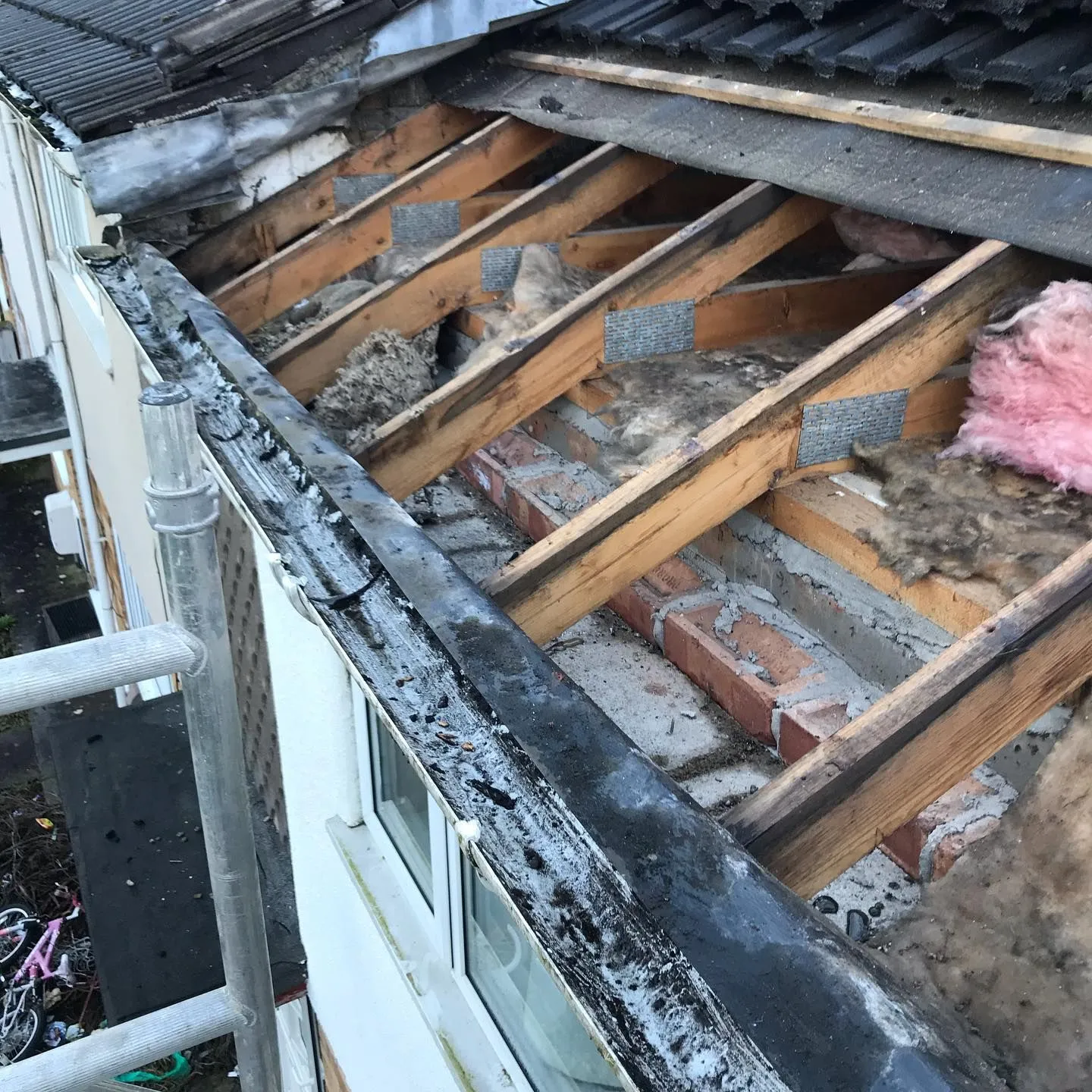 Seasonal roof and chimney maintenance work in Derby ahead of winter